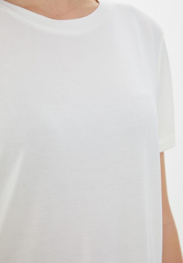 Футболка Colin's