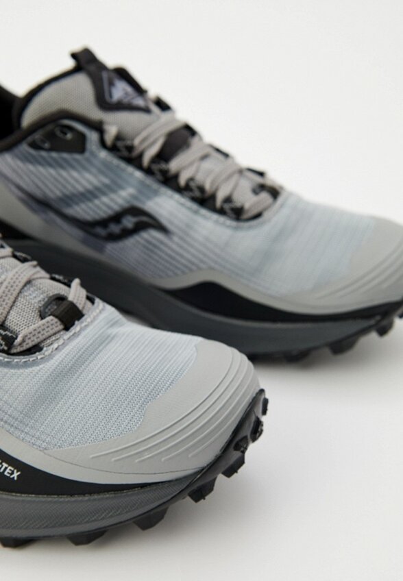 Кроссовки Saucony