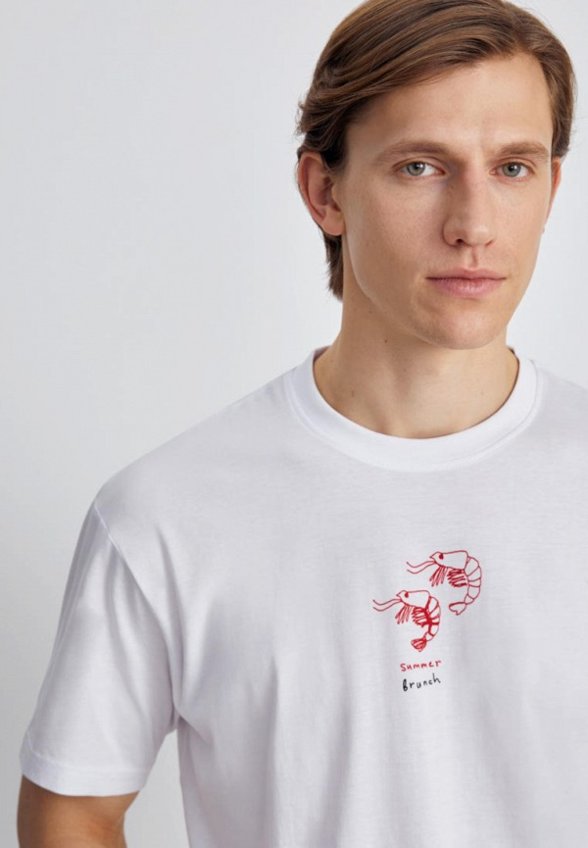 Футболка Finn Flare