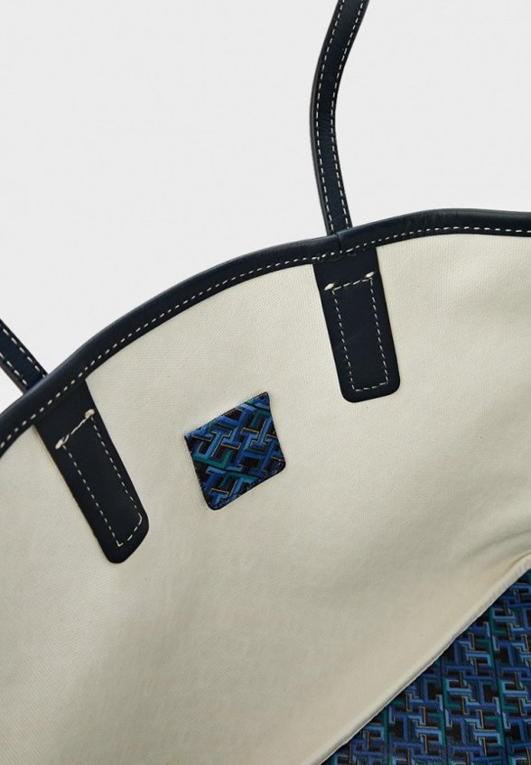 Сумка и органайзер Tommy Hilfiger