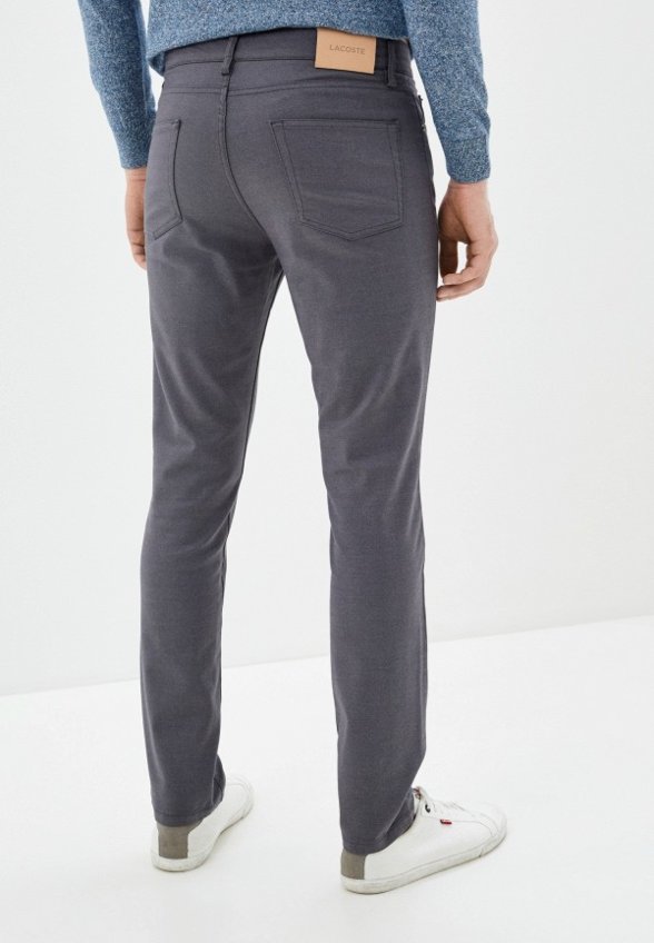 Джинсы Lacoste