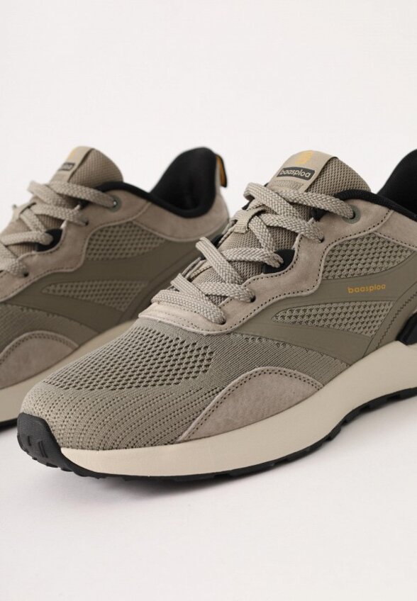 Кроссовки Baasploa