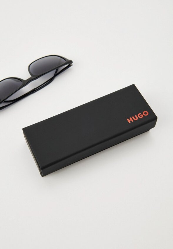 Очки солнцезащитные Hugo