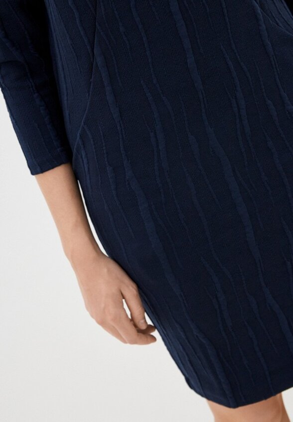 Платье MadaM T