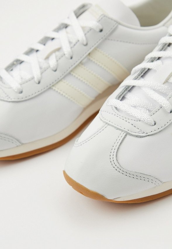 Кроссовки adidas Originals