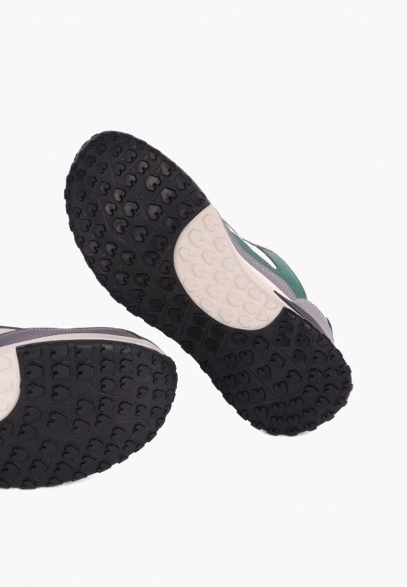 Кроссовки Pulse