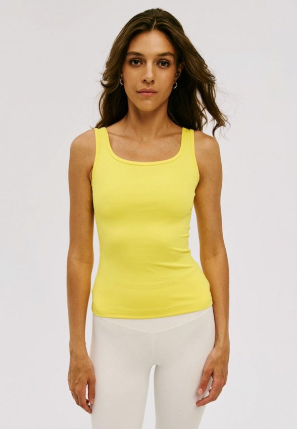 Майка спортивная Jolifashn