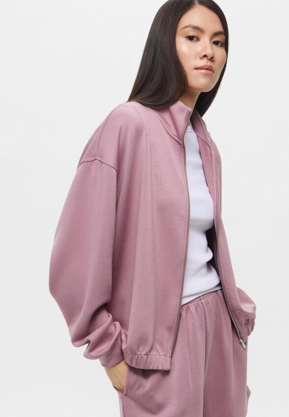 Олимпийка Befree