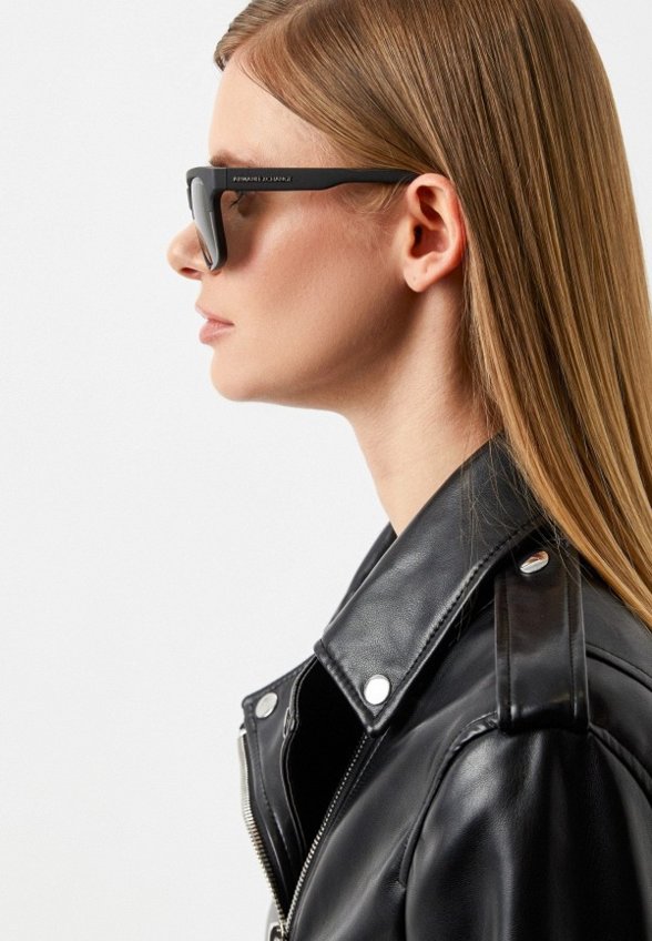 Очки солнцезащитные Armani Exchange