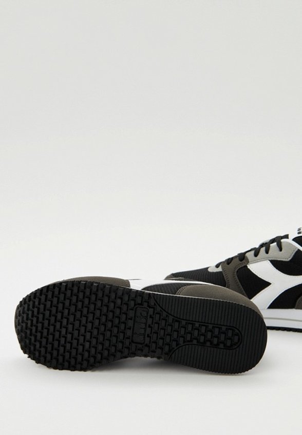 Кроссовки Diadora