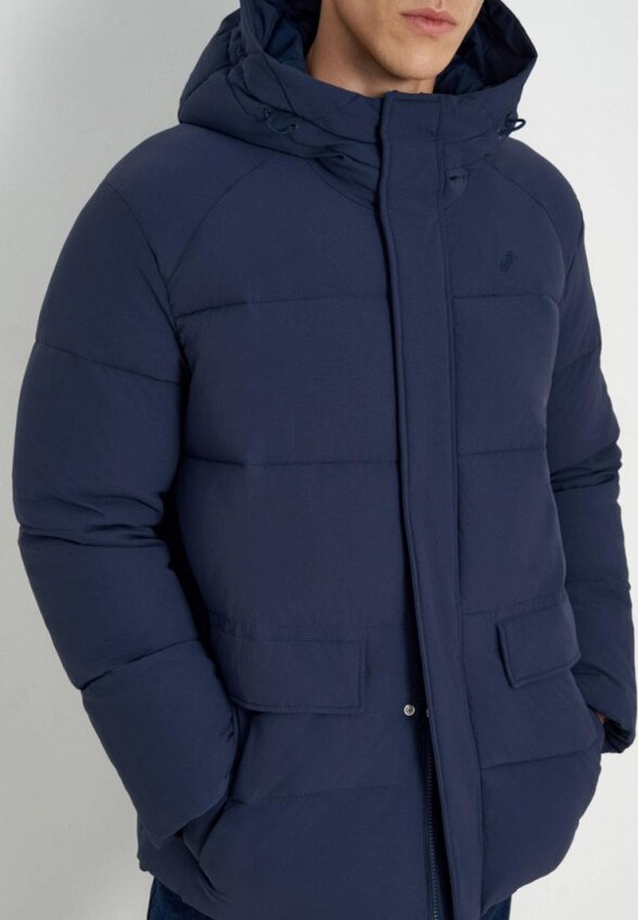 Пуховик Finn Flare