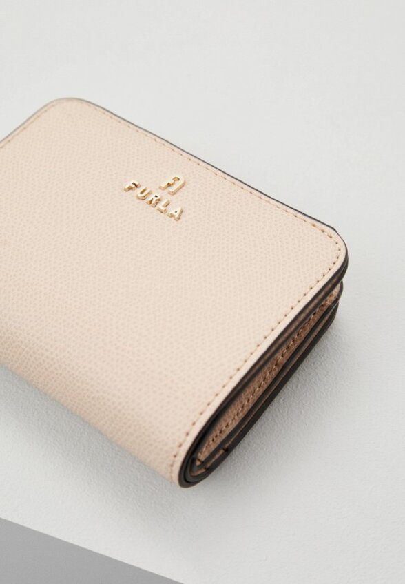 Кошелек Furla