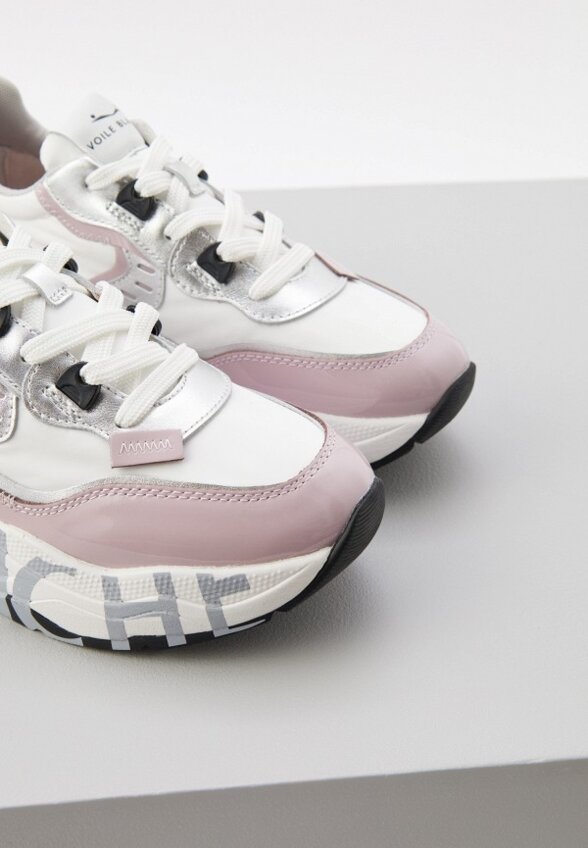 Кроссовки Voile Blanche