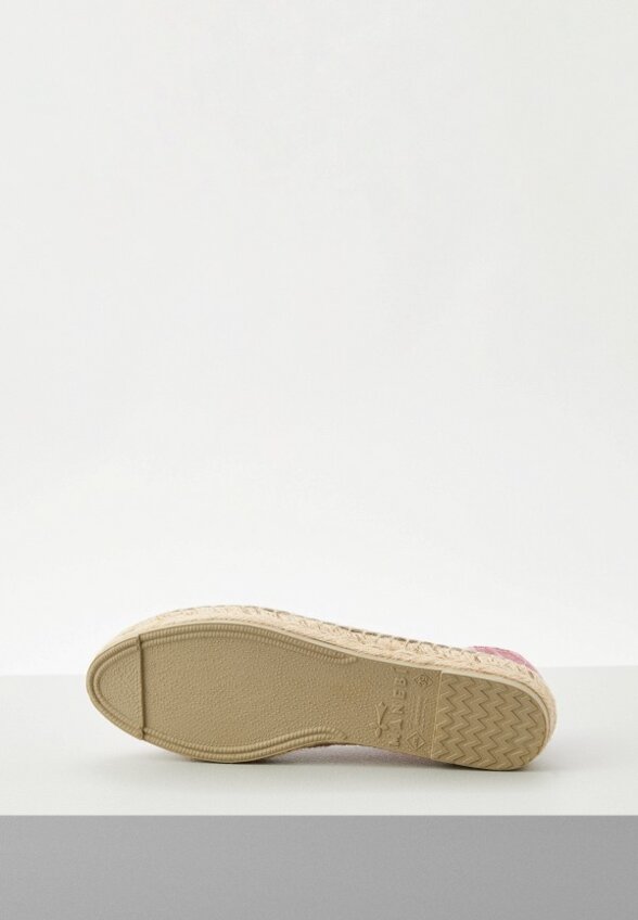 Эспадрильи Manebi