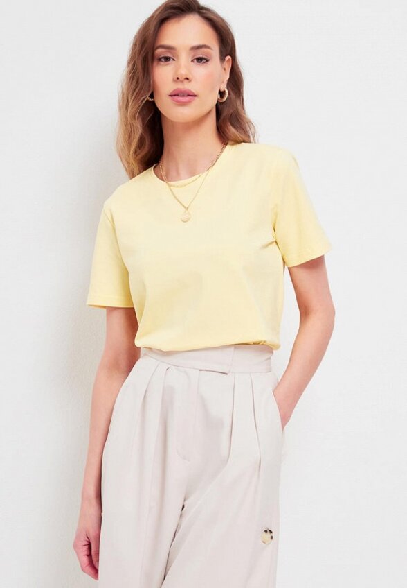 Футболка To Molly from James