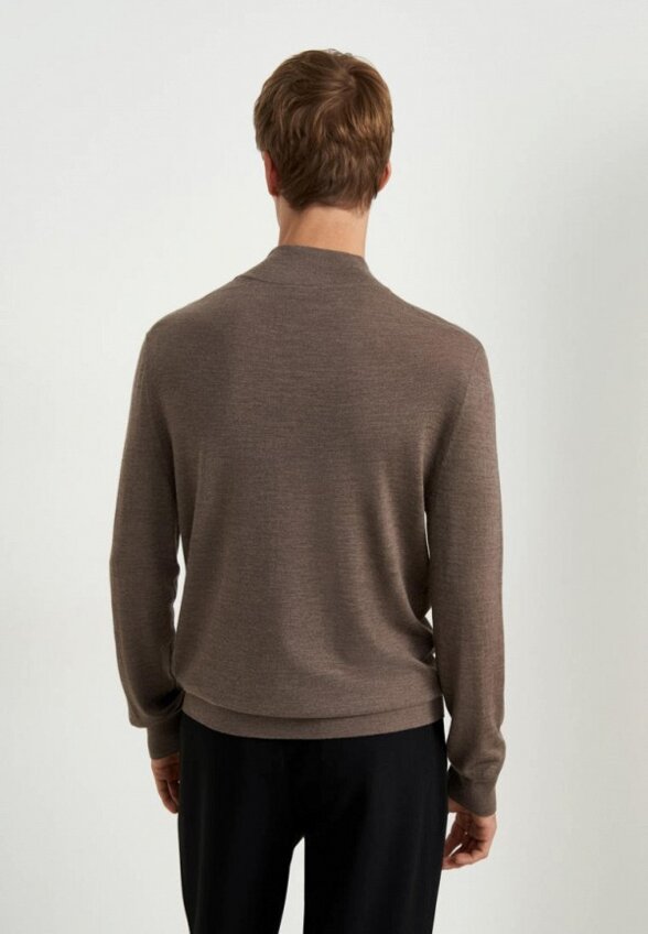 Джемпер Finn Flare