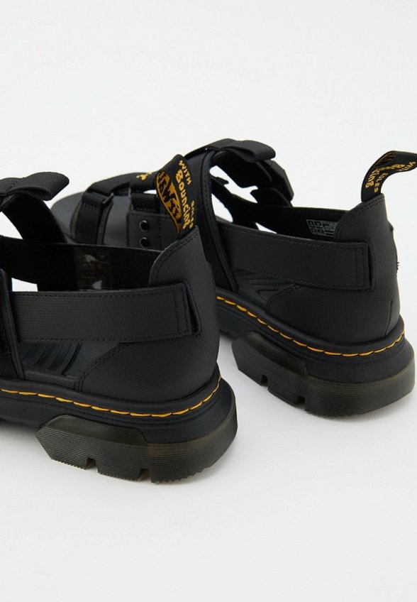 Сандалии Dr. Martens