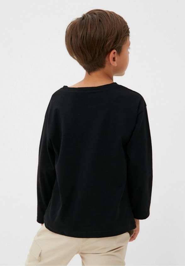 Лонгслив Kaftan