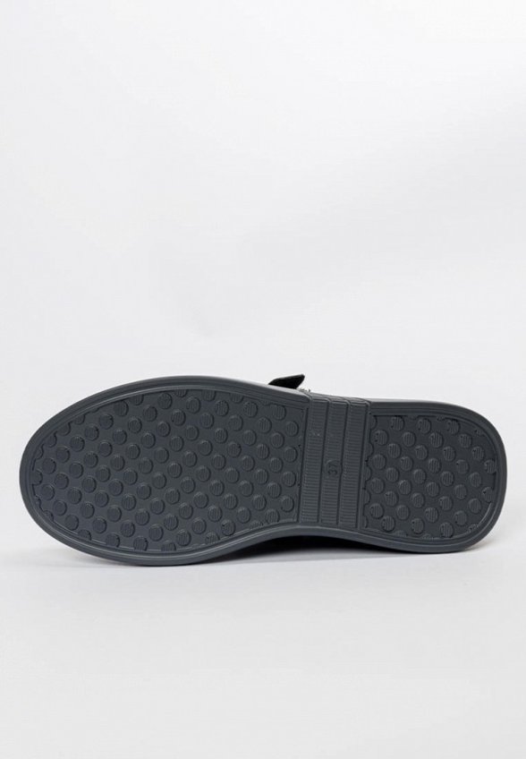 Сандалии Tikkago