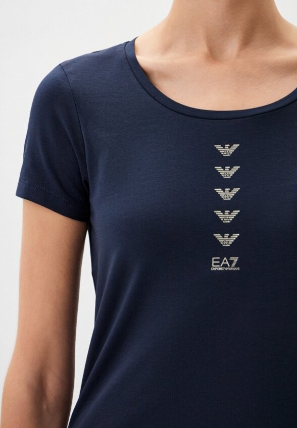 Футболка EA7