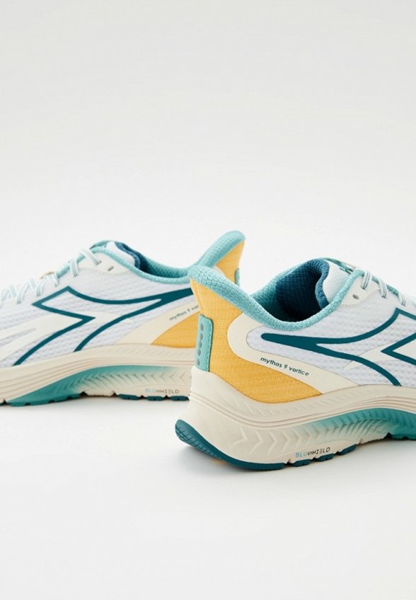 Кроссовки Diadora