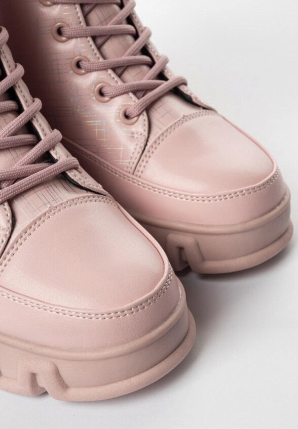 Ботинки Tikkago