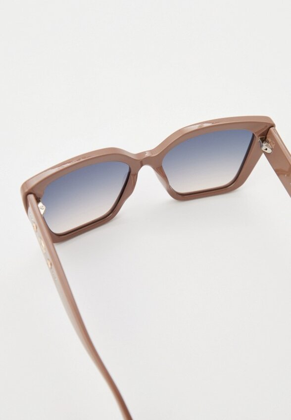 Очки солнцезащитные Guess