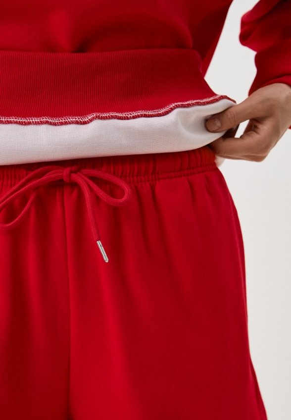 Костюм спортивный Bad Queen