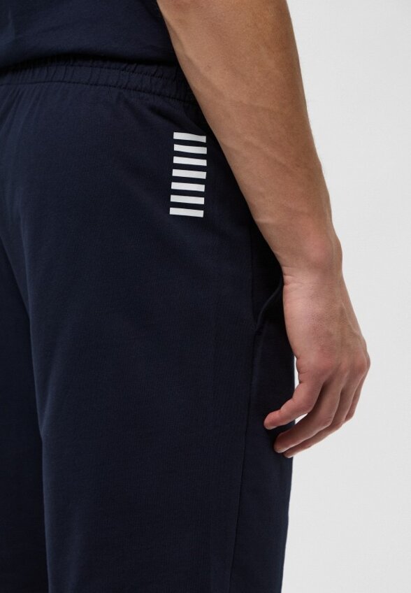 Шорты спортивные EA7