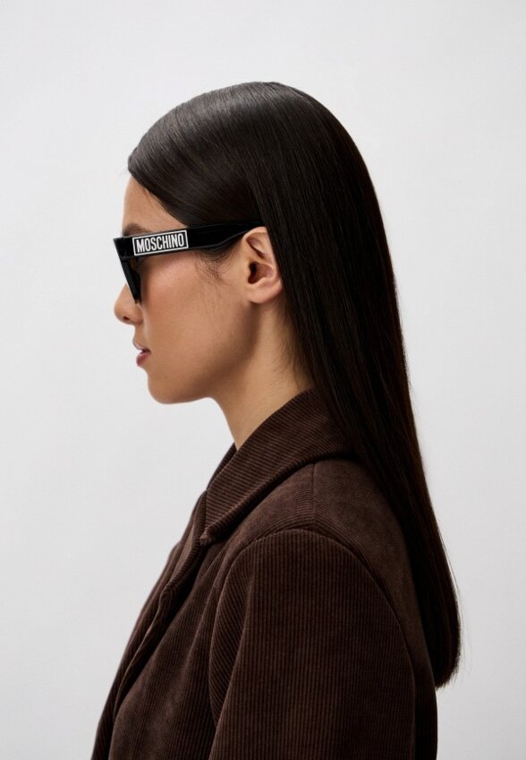 Очки солнцезащитные Moschino