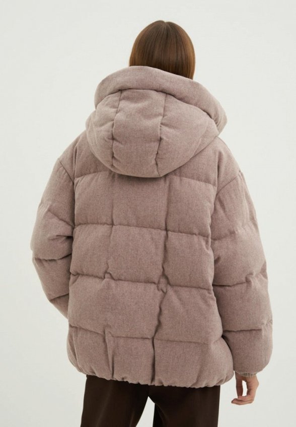 Пуховик Finn Flare