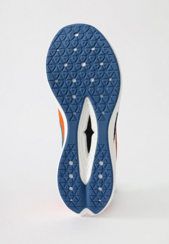 Кроссовки Baasploa