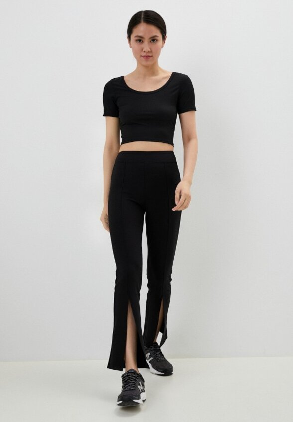 Топ спортивный Nativos