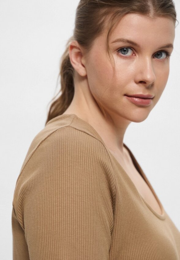 Футболка H&M