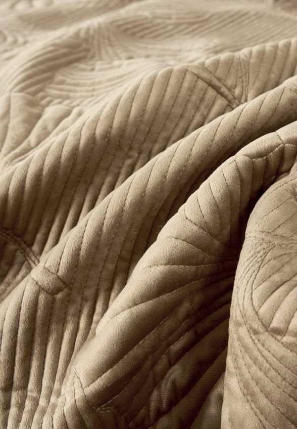 Комплект с покрывалом Sofi De Marko