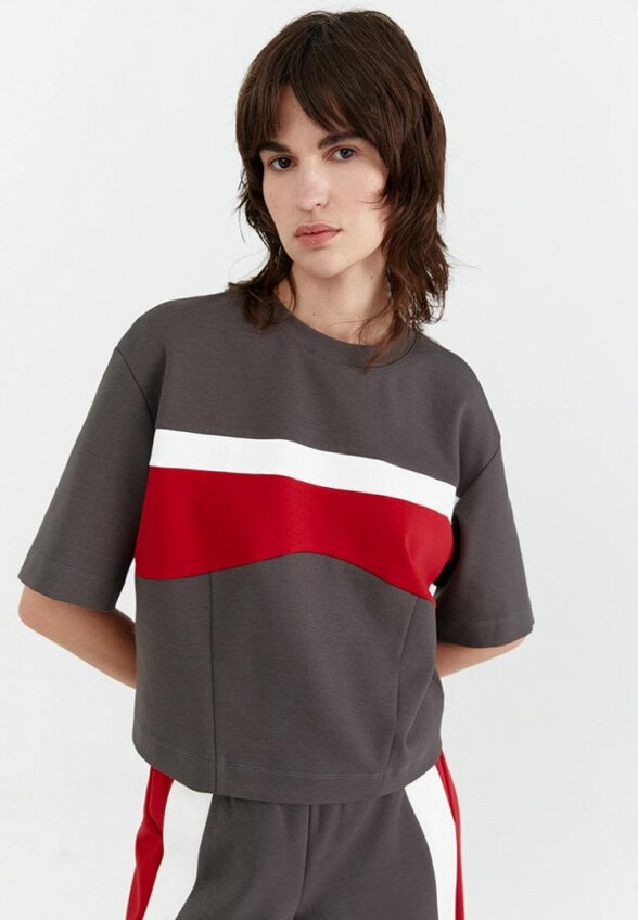 Футболка M.Reason