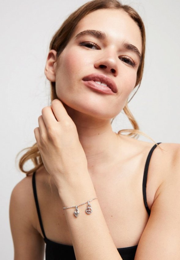 Браслет Unode50