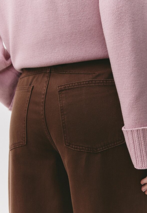 Прямые джинсы с кулиской