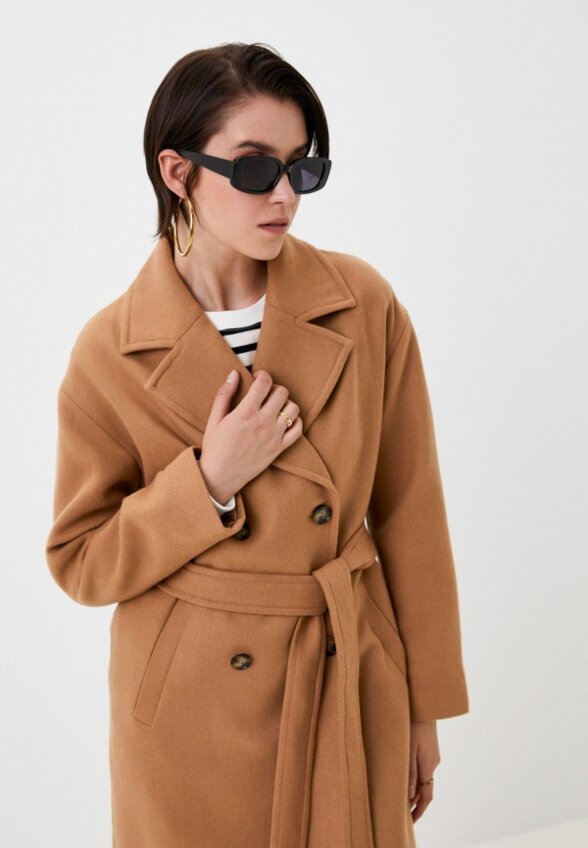 Пальто двубортное Belucci