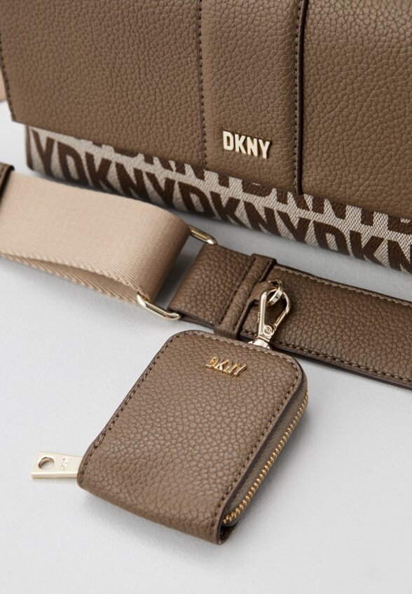 Сумка и кошелек DKNY