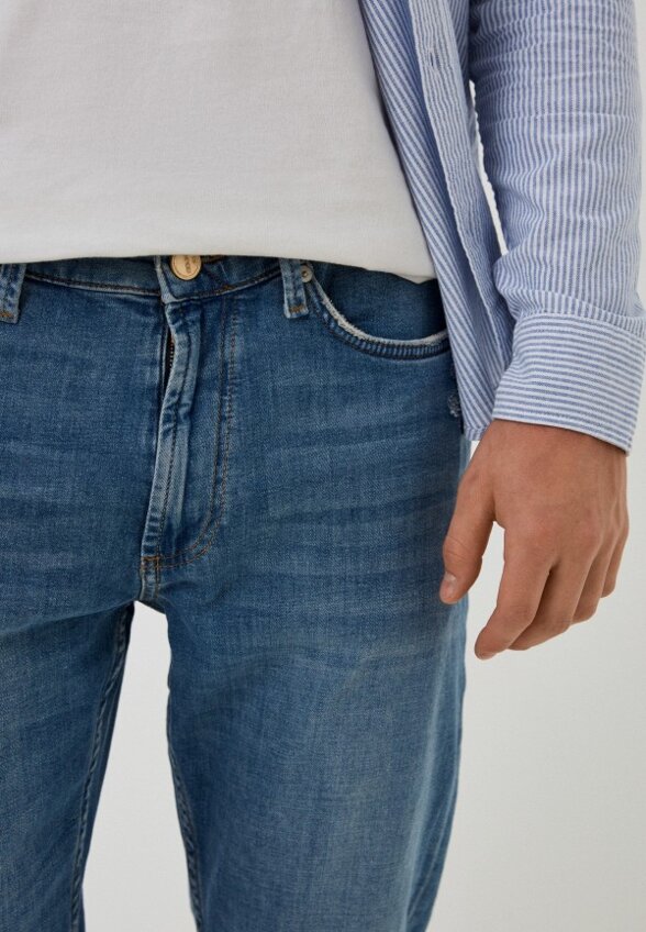 Джинсы Colin's