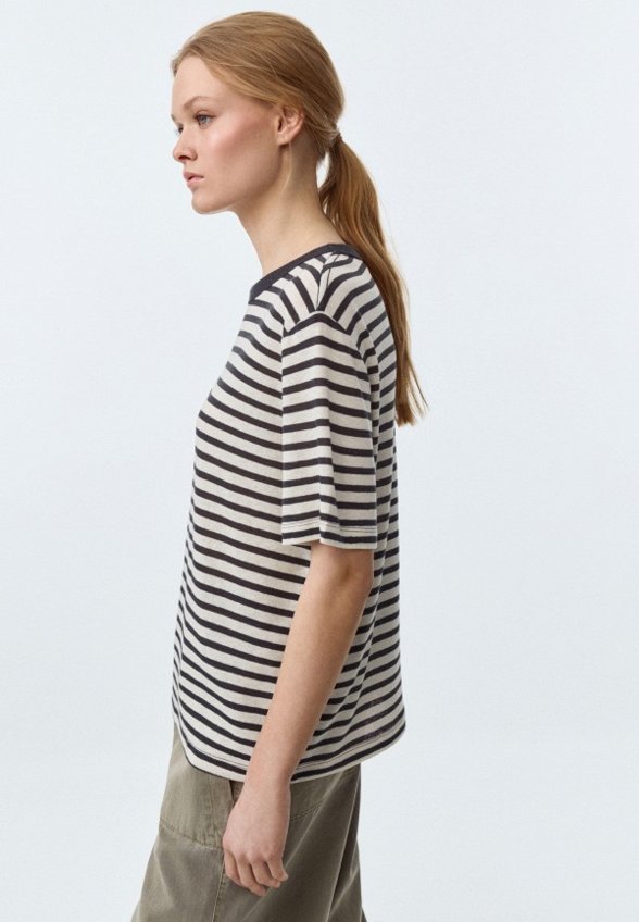 Футболка Sela