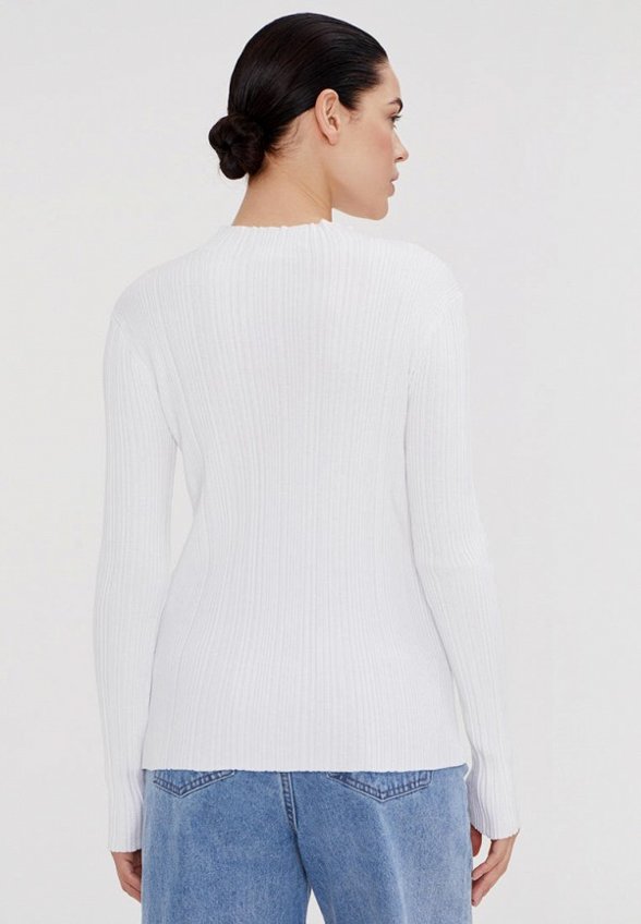 Джемпер To Be Blossom