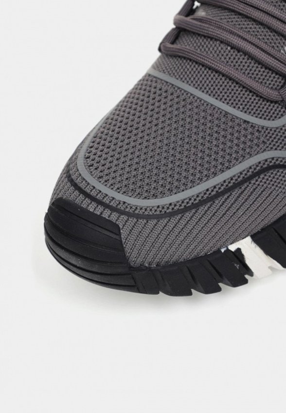 Кроссовки Bruno Renzoni