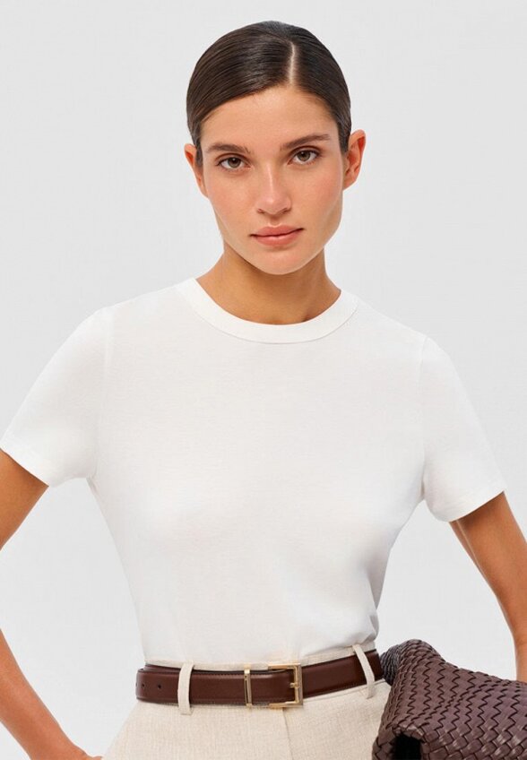 Футболка Olesa Chugunova