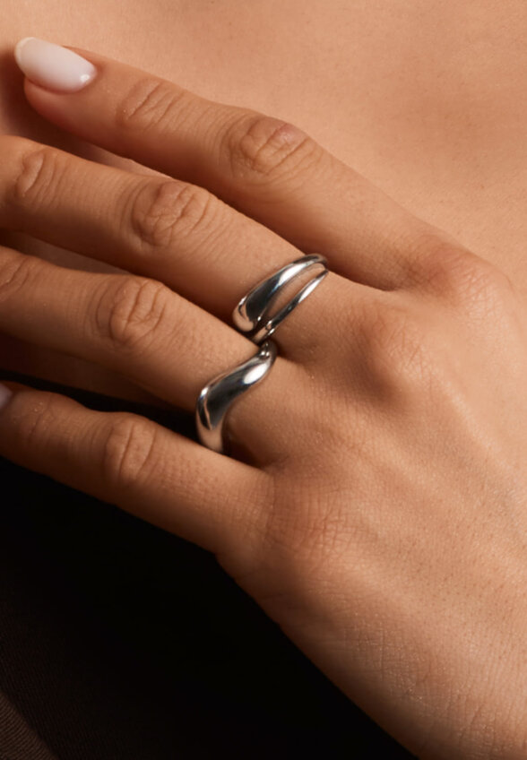 Серебряное кольцо волна гладкое MIESTILO MIE