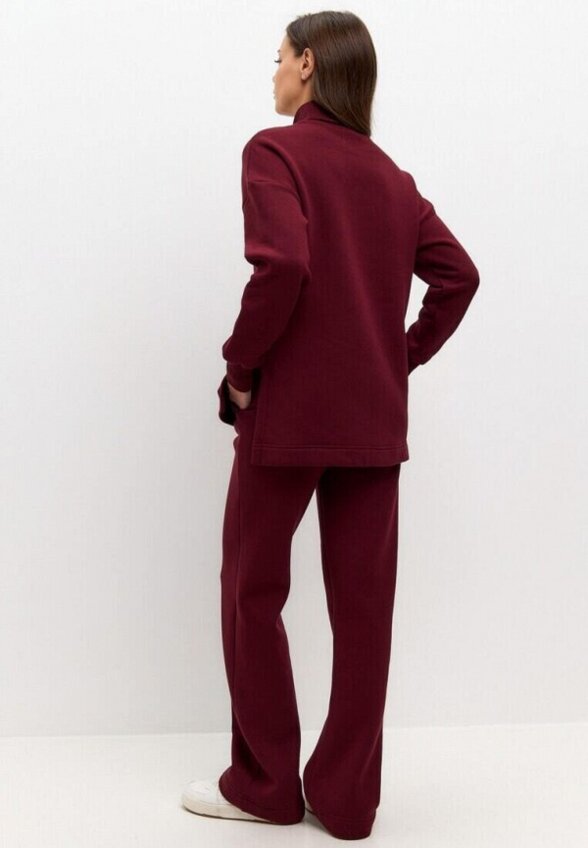 Костюм спортивный To Molly from James