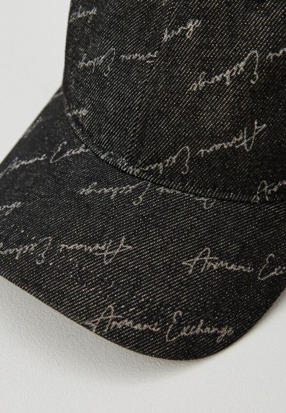 Бейсболка Armani Exchange