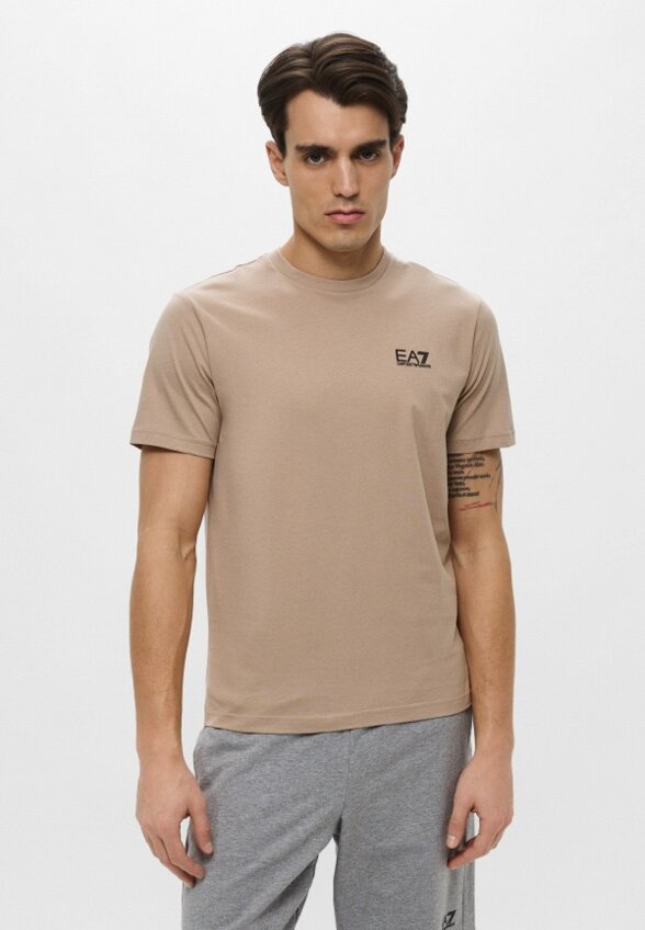 Футболка EA7