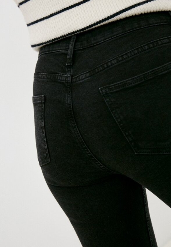 Джинсы Vitacci